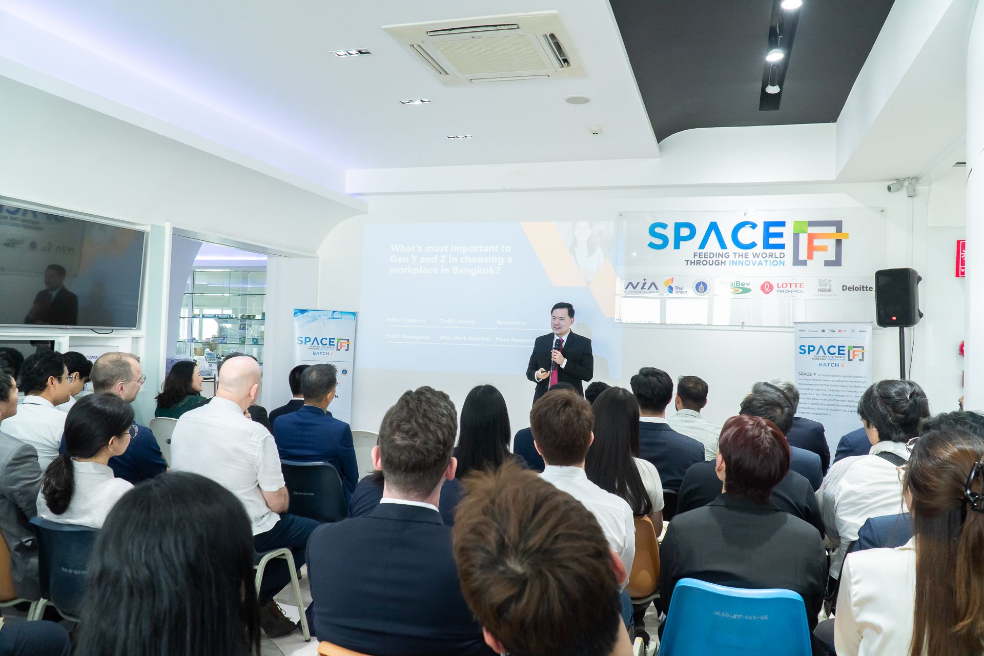 INT participated in “SPACE-F Roadshow Bangkok”