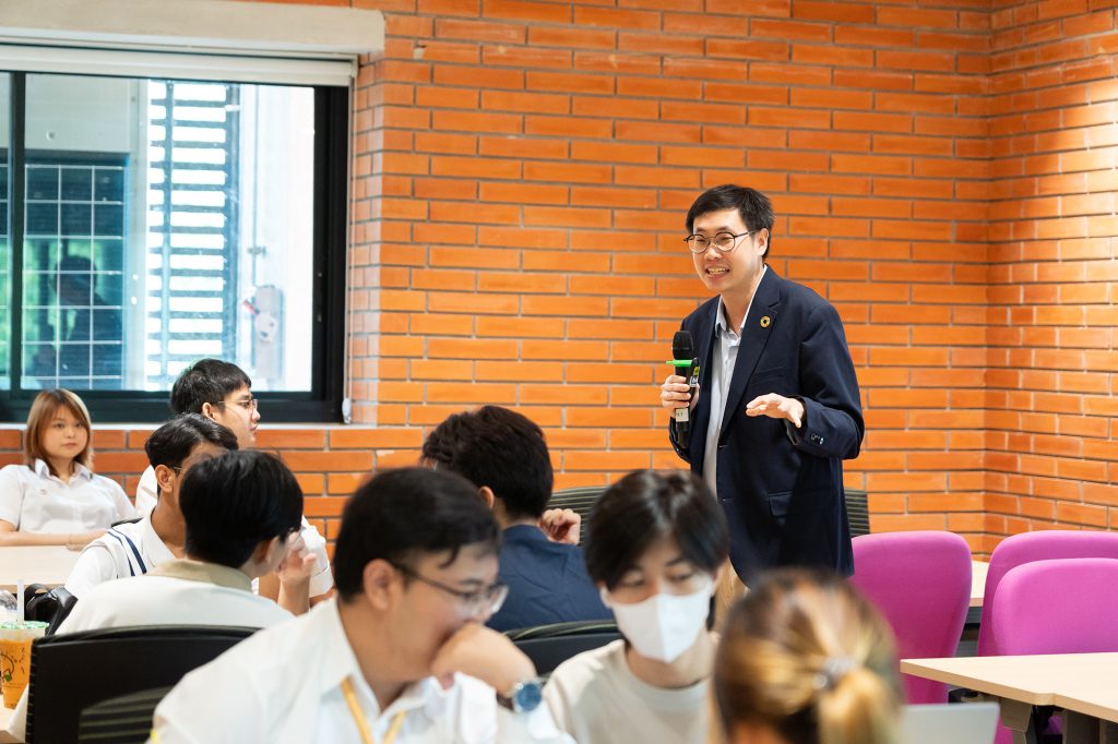 เมื่อวันที่ 15–16 พฤษภาคม 2568 ที่ผ่านมา สถาบันบริหารจัดการเทคโนโลยีและนวัตกรรม (INT) มหาวิทยาลัยมหิดล ได้จัดกิจกรรม “Startup Bootcamp” ณ True LAB @Mahidol อาคารศูนย์การเรียนรู้มหิดล (MLC) มหาวิทยาลัยมหิดล ศาลายา ภายใต้โครงการ Mahidol Startup Thailand League เพื่อบ่มเพาะและเสริมสร้างทักษะด้านการเป็นผู้ประกอบการให้แก่นักศึกษา