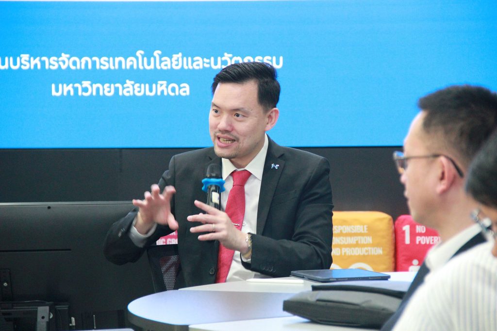 เมื่อวันที่ 15 สิงหาคม 2568 สถาบันบริหารจัดการเทคโนโลยีและนวัตกรรม (INT) มหาวิทยาลัยมหิดล นำโดย รองศาสตราจารย์ ดร.วิริยะ เตชะรุ่งโรจน์ ผู้อำนวยการสถาบันฯ ให้การต้อนรับผู้เข้าร่วมโครงการ SPACE-F Batch 6 เข้าเยี่ยมชมส่วนงาน พร้อมแลกเปลี่ยนแนวทางการบริหารจัดการงานวิจัย เทคโนโลยี และนวัตกรรมสู่การนำไปใช้ประโยชน์ในเชิงพาณิชย์ รวมไปถึงระบบการสนับสนุนนิเวศนวัตกรรมและการส่งเสริมการสร้าง Entrepreneurial Ecosystem