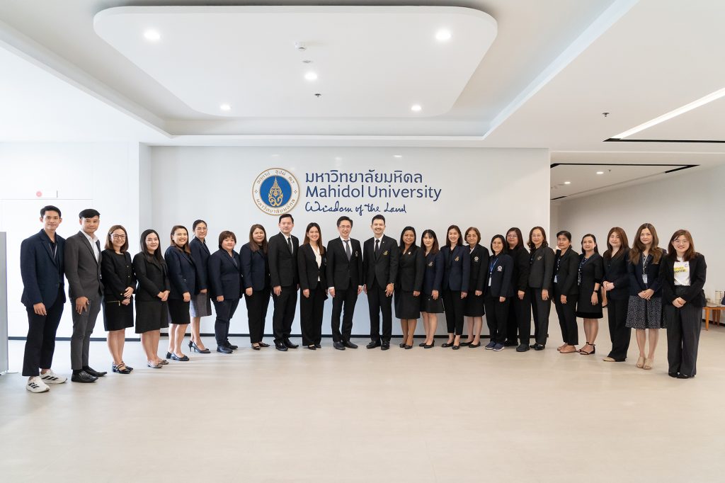 On November 4, 2025, the Institute for Management of Technology and Innovation (INT), Mahidol University, led by Assoc. Prof. Dr.Viriya Taecharungroj Director of INT , hosted the delegation from Suan Dusit University led by Assoc. Prof. Dr. Chanasuek Nichanong Vice President for Administration Research, and Innovation of Suan Dusit University We were honored to have opening remarks and a briefing on Mahidol’s Research Ecosystem by Prof. Dr. Yodchanan Wongsawat Vice President for Research of Mahidol University . Assoc. Prof. Dr. Thunnalin Winuprasith, Assistant to the President for Research, also joined in welcoming the delegation.